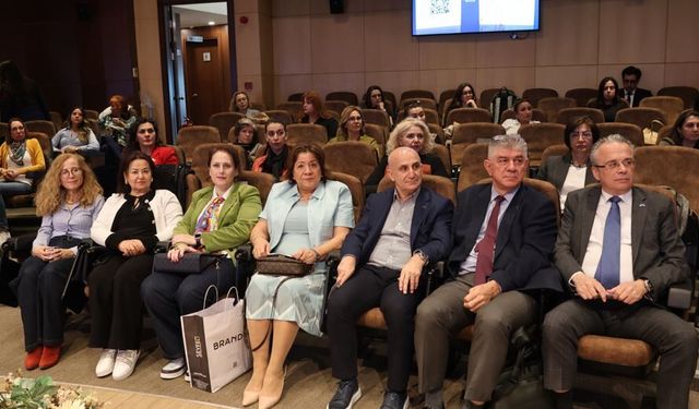 EİB Kadın Girişimcilerin arkasında