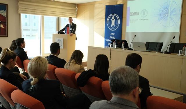 EGİAD üyeleri yapay zekâ okuryazarlığında buluştu