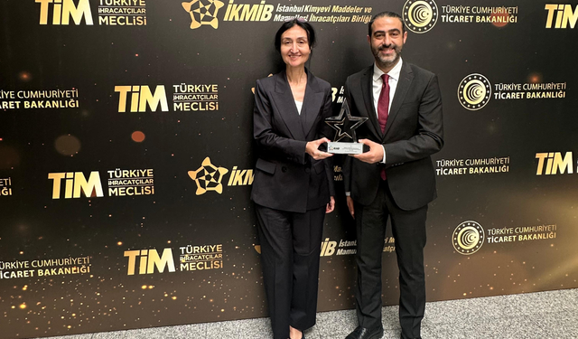 Kimpur, “İhracatın Yıldızları” Ödül Töreninde Bir Kez Daha Zirvede