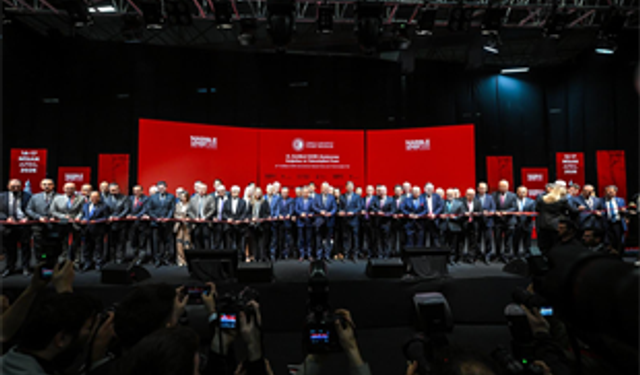 Marble İzmir - Uluslararası Doğaltaş ve Teknolojileri Fuarı ziyaretçilerini ağırladı