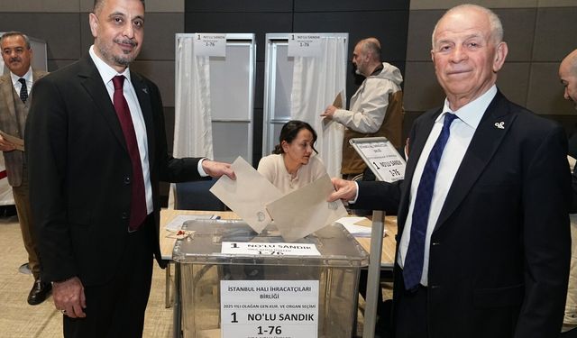 İHİB’de Bayrak Değişimi Faik Topak Başkan Oldu