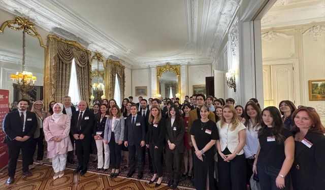 DEİK / Dünya Türk İş Konseyi, Genç Diaspora Birleşik Krallık Lansmanını Londra’da Düzenledi