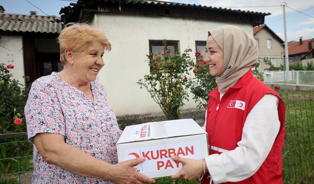 Türk Kızılay, 30 Ülkede Yaklaşık 200 Bin Hisse Kurban Kesimi Gerçekleştirdi