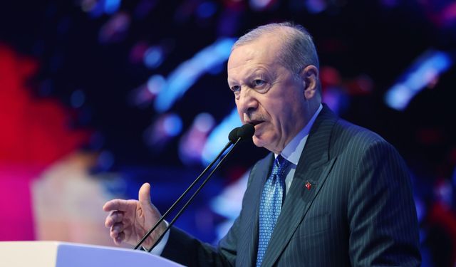 Cumhurbaşkanı Erdoğan: "Reeskont kredilerinin günlük limitini 5 milyar TL'ye çıkarıyoruz"