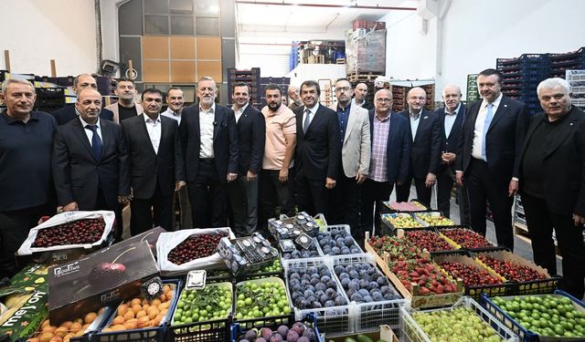 BTSO Başkanı İbrahim Burkay Bursa Kent Hali’nde Sektör Temsilcileriyle Buluştu