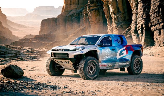 Toyota Hidrojenli Hilux ile Dakar’da Yeni Bir Dönem Başlatıyor
