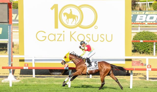 100. Gazi Koşusu Şampiyonu Bay Nalçakan Pistlere Veda Ediyor