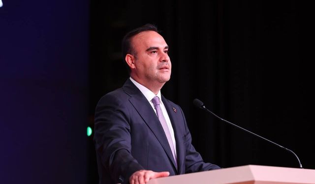 Bakan Kacır: “Yapay Zekâyı İnsanlık İçin Adalet ve Merhamet İlkeleriyle Şekillendirmeliyiz”