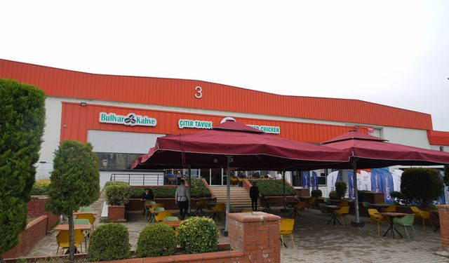 İstanbul Fuar Merkezi'nde Çıtır Tavuk kafe-restoran açıldı