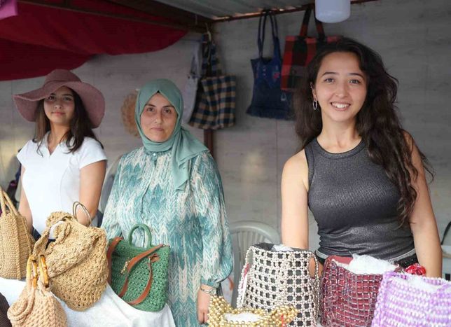 Kadın Emeği Festivali’nde el emeği ürünlere yoğun ilgi