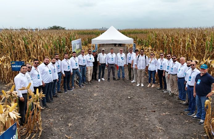 Bayer, Agro Arena’da 1000’den Fazla Üreticiyle Buluştu