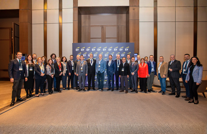 Otomotiv Sektörü EY Türkiye Toplantısında Buluştu