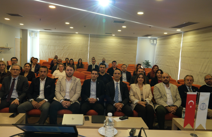 EGİAD’da Elektrikli Araç Ekosistemi ve Yeni İş Modelleri Değerlendirildi