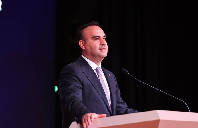 Bakan Kacır: “Yapay Zekâyı İnsanlık İçin Adalet ve Merhamet İlkeleriyle Şekillendirmeliyiz”