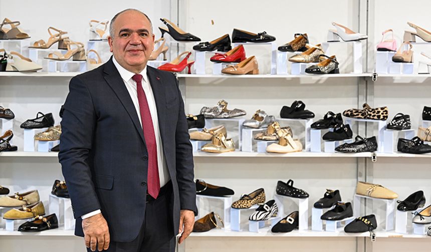 17. Eksposhoes Ayakkabı Saraciye ve Moda Fuarı, Antalya’da 450 yabancı alıcıyla kapılarını açtı