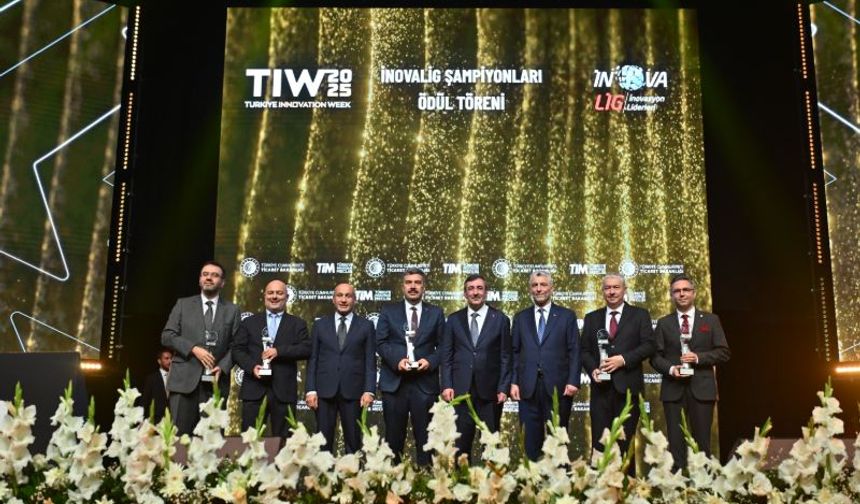 İnovasyonun Şampiyonları Türkiye Innovation Week’te Ödüllerini Aldı