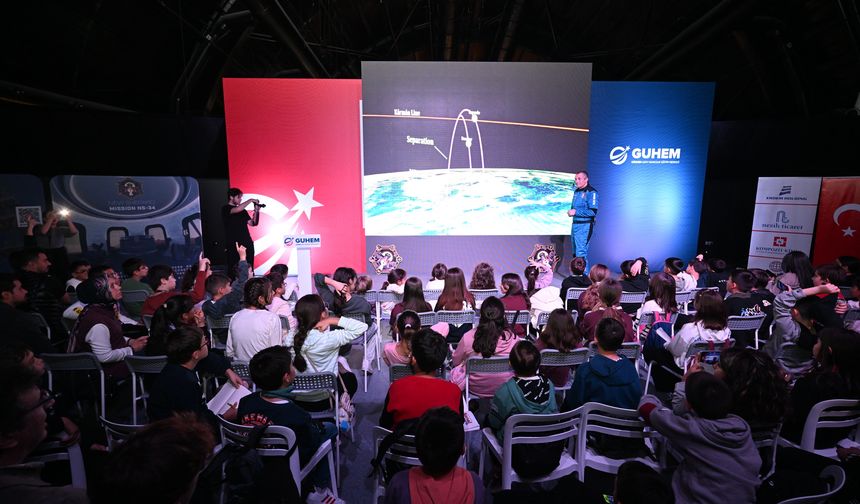 Türkiye’nin 3. Astronotu Gökhan Erdem, GUHEM’de öğrencilerle buluştu