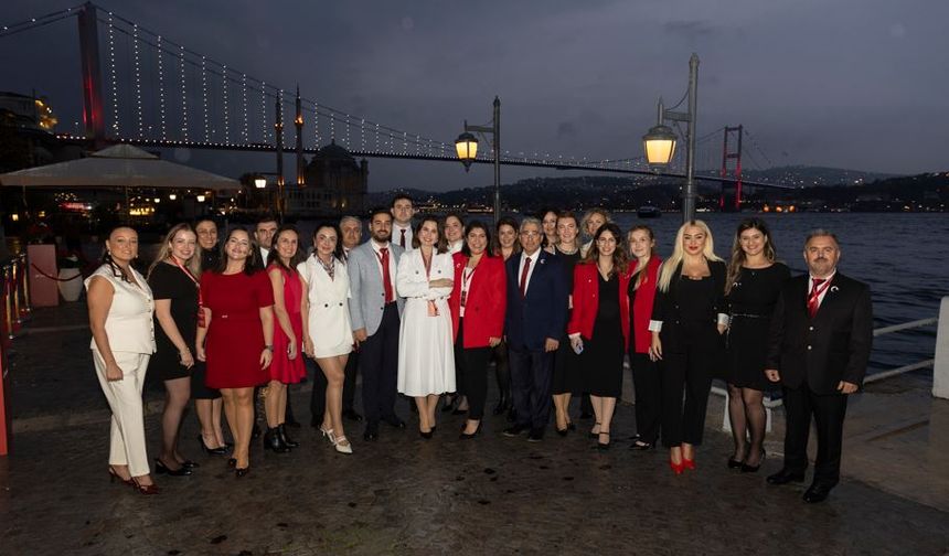 Sanovel, Cumhuriyetin 102. yılında 102 kız öğrenciye koçluk desteği sağlıyor