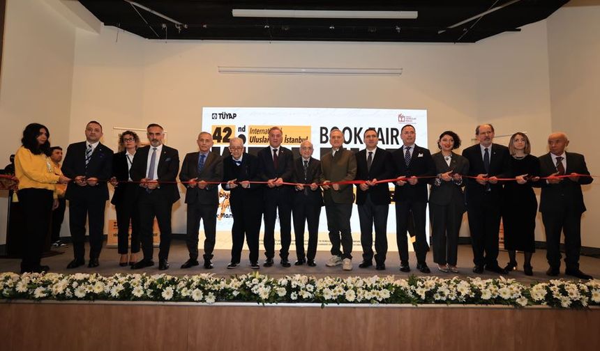 42. Uluslararası İstanbul Kitap Fuarı, 'Edebiyatın Her Hali' temasıyla kapılarını açtı