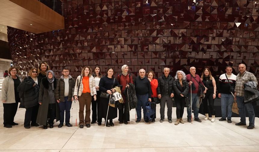 Türk Telekom ‎"Erişilebilir Tiyatro" projesi kapsamında Fındıkıran balesini erişilebilir kıldı