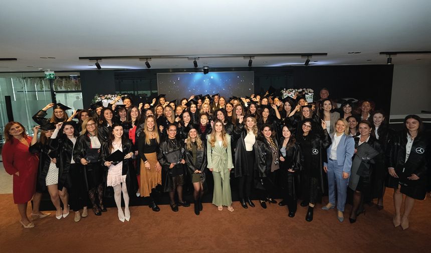Mercedes-Benz She’s Mentoring Programı 2026 dönemine başladı