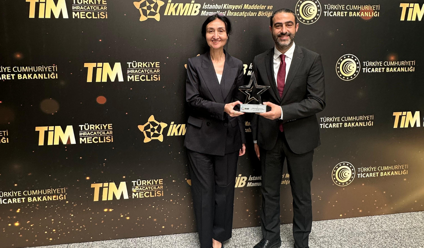 Kimpur, “İhracatın Yıldızları” Ödül Töreninde Bir Kez Daha Zirvede