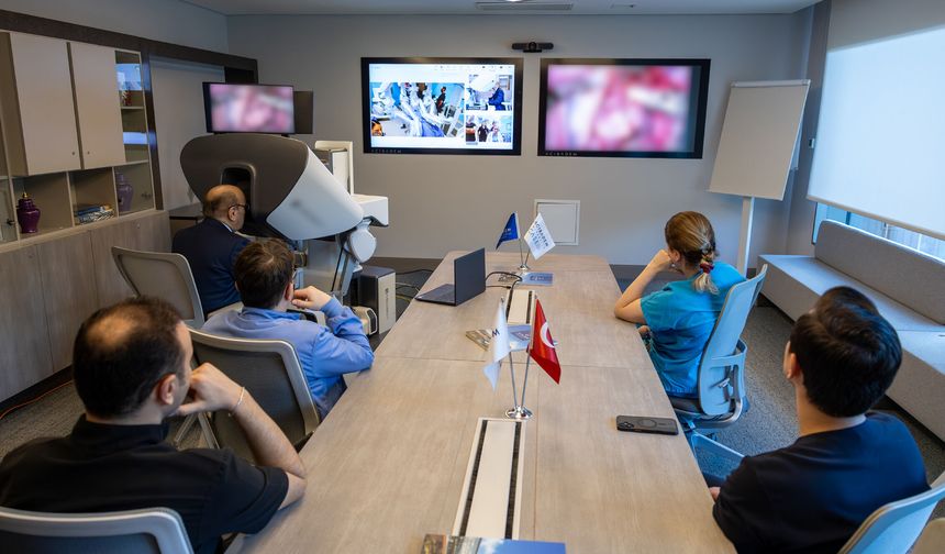 5G ile Uzaktan Robotik Cerrahi uygulaması başarıyla simüle edildi