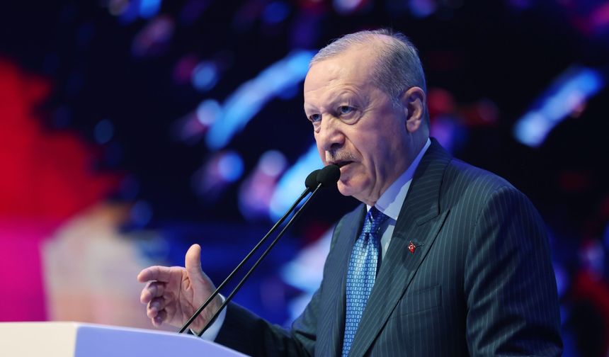 Cumhurbaşkanı Erdoğan: "Reeskont kredilerinin günlük limitini 5 milyar TL'ye çıkarıyoruz"
