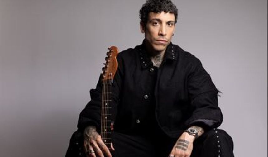 Yapı Kredi bomontiada “World Akustik” konser serisi  Can Bonomo ile devam ediyor