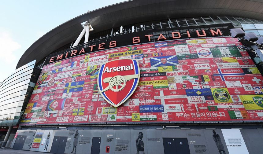 Emirates ve Arsenal'in uzun soluklu ortaklığı 2033'e kadar uzatıldı