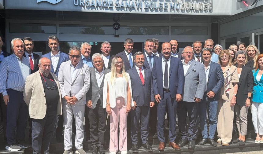 İSO Yönetim Kurulu Üyesi Murat Çökmez’den Adnan Dalgakıran’a destek