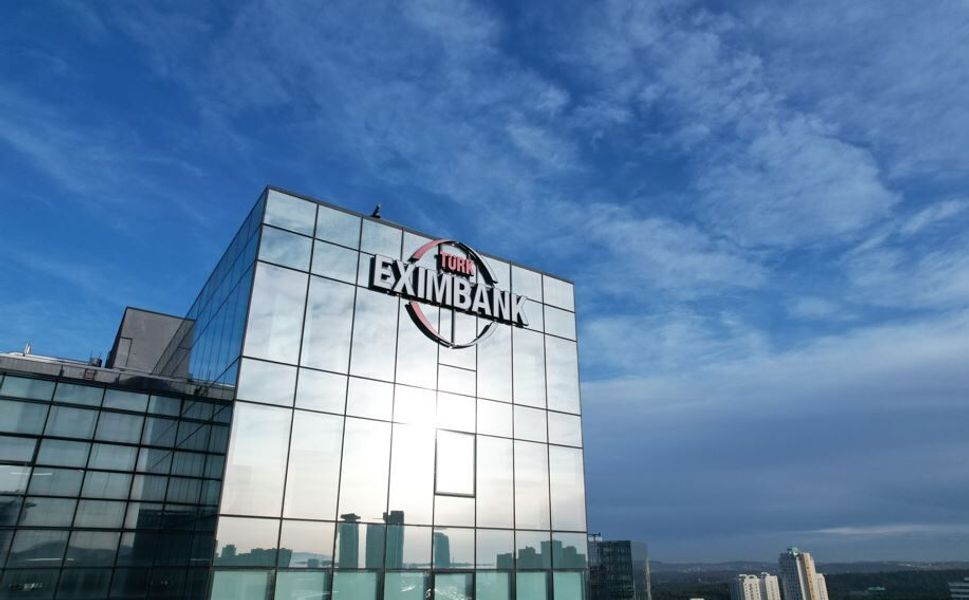 Türk Eximbank 39. yılını kutluyor