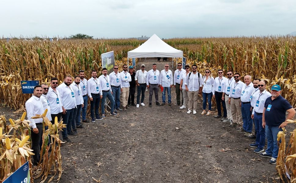 Bayer, Agro Arena’da 1000’den Fazla Üreticiyle Buluştu