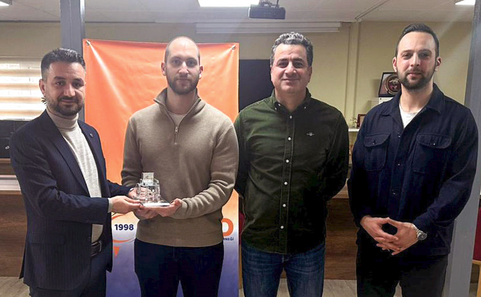 Gazella Turizm’in TOFD’ye desteği plaketle onurlandırıldı