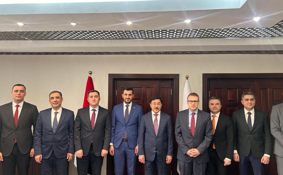 DEİK Türkiye-Irak İş Konseyi Başkanı Halit Acar, Irak Merkez Bankası ile Kritik Temaslarda Bulundu