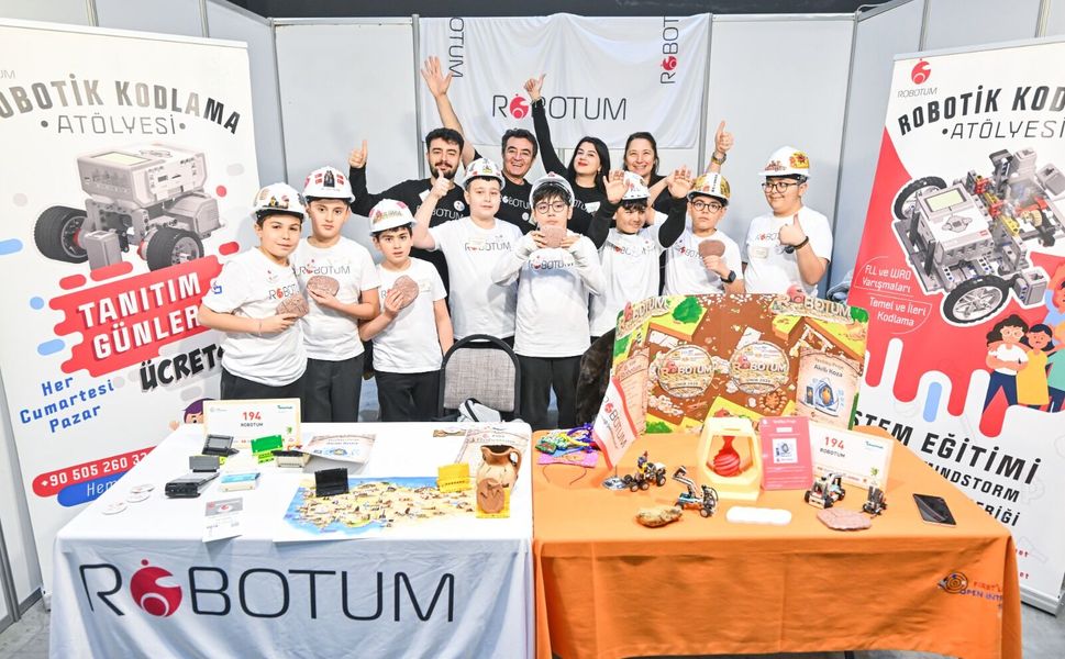 FIRST LEGO League Ulusal Turnuvası Fuar İzmir'de başladı