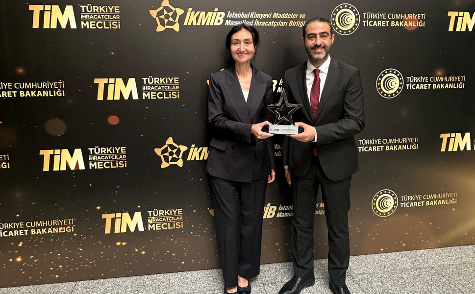 Kimpur, “İhracatın Yıldızları” Ödül Töreninde Bir Kez Daha Zirvede
