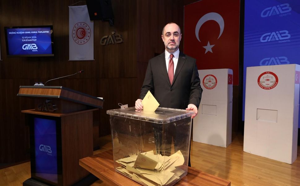 Mete Akcan, Güneydoğu Anadolu Tekstil ve Hammaddeleri İhracatçıları Birliğinin yeni başkanı seçildi