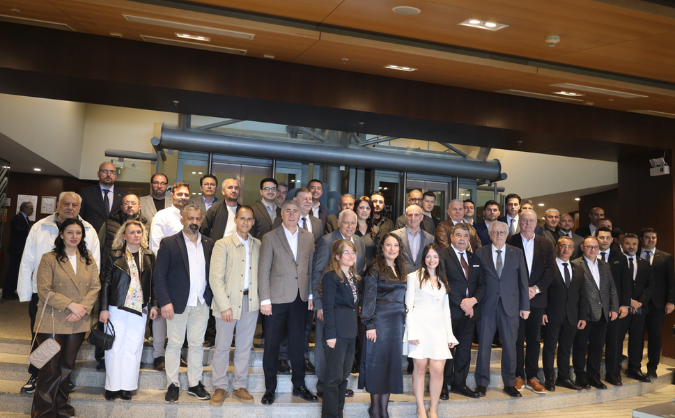 Ege Mobilya Kağıt ve Orman Ürünleri İhracatçıları Birliği’nde Ali Fuat Gürle Yeniden Başkan