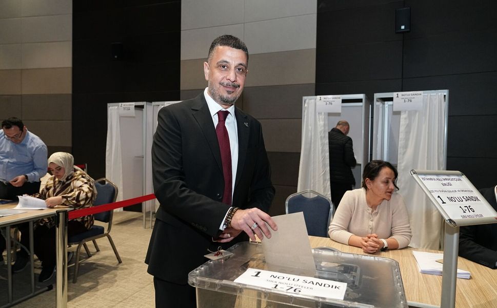 İstanbul Halı İhracatçıları Birliği'nin Yeni Başkanı Faik Topak oldu