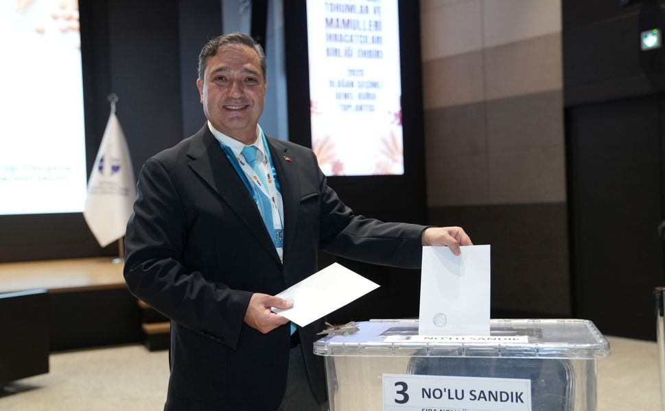 Kazım Taycı yeniden İHBİR Başkanı oldu