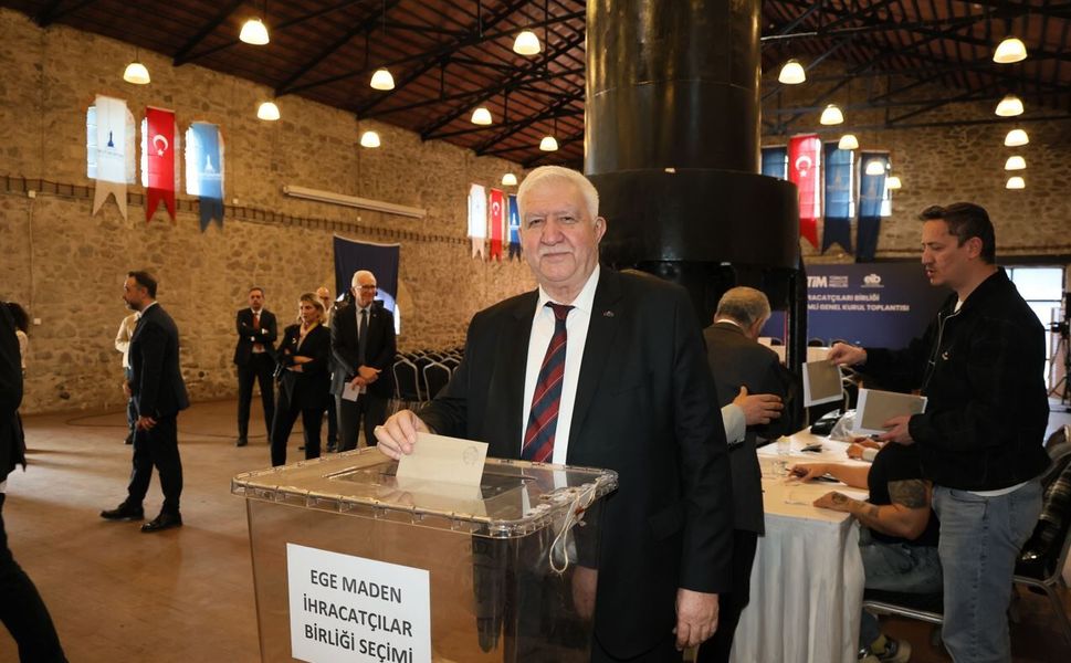 Ege Maden İhracatçıları Birliği'nde İbrahim Alimoğlu ikinci kez başkan seçildi