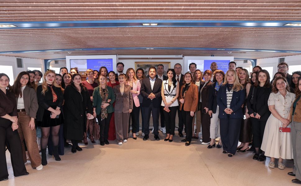 TÜRKONFED ve İş Bankası iki yılda 7.500 girişimci kadına daha destek verecek