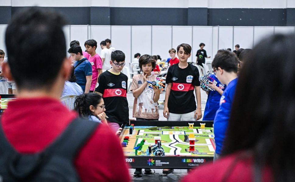 Dünya Robot Olimpiyatı Türkiye Finali’nde teknoloji ve yaratıcılık bir araya geldi