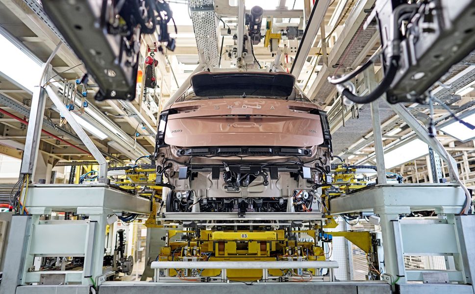 Škoda’nın Elektrikli Amiral Gemisi SUV’u Peaq’in Seri Üretimi Başladı