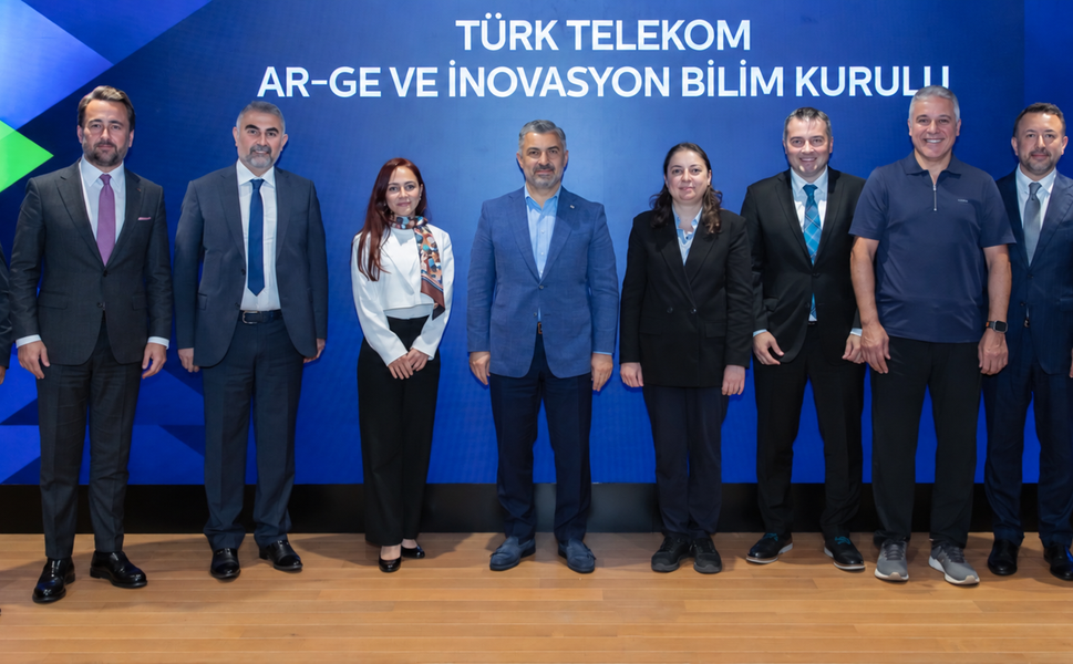 Türk Telekom Ar-Ge ve İnovasyon Bilim Kurulu kuruldu: Geleceğin teknolojileri milli Ar-Ge gücüyle şekillenecek