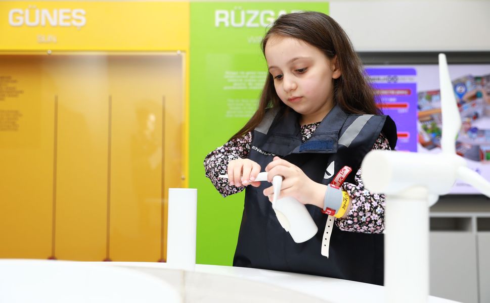Enerjisa Üretim, 44 Bini Aşkın Çocuğu Yenilenebilir Enerjiyle Buluşturdu