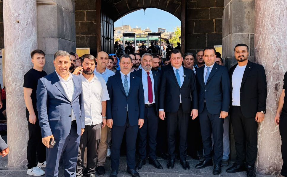 Bozgeyik Diyarbakır’da "Türkiye Yüzyılı" Buluşmasında