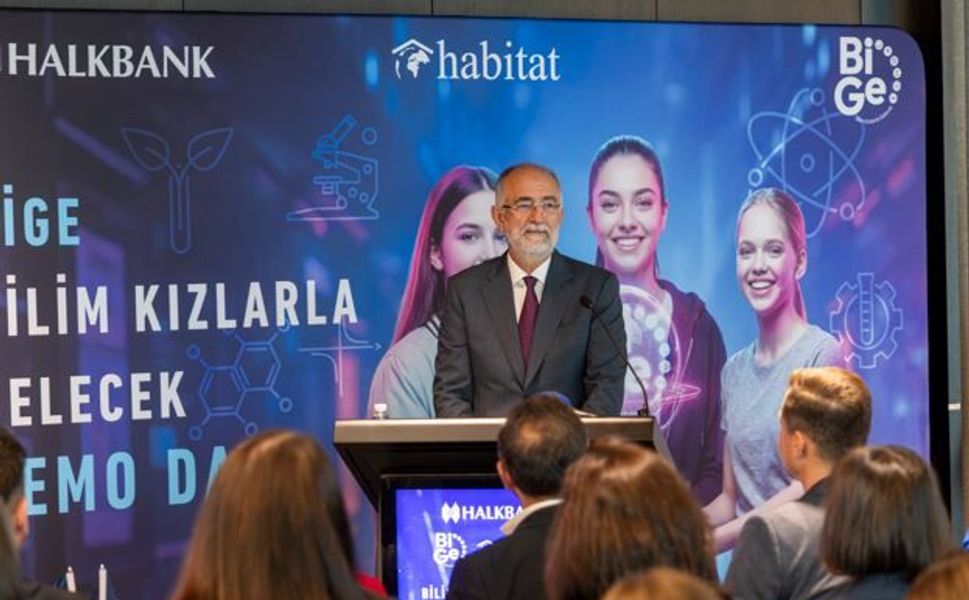 Halkbank BİGE’de ödüller ve müjdeler