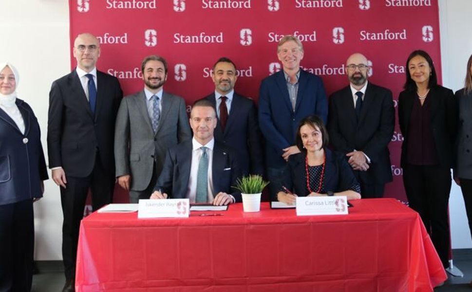 Türk Telekom ile Stanford’dan liderlerin gelişimi için önemli iş birliği